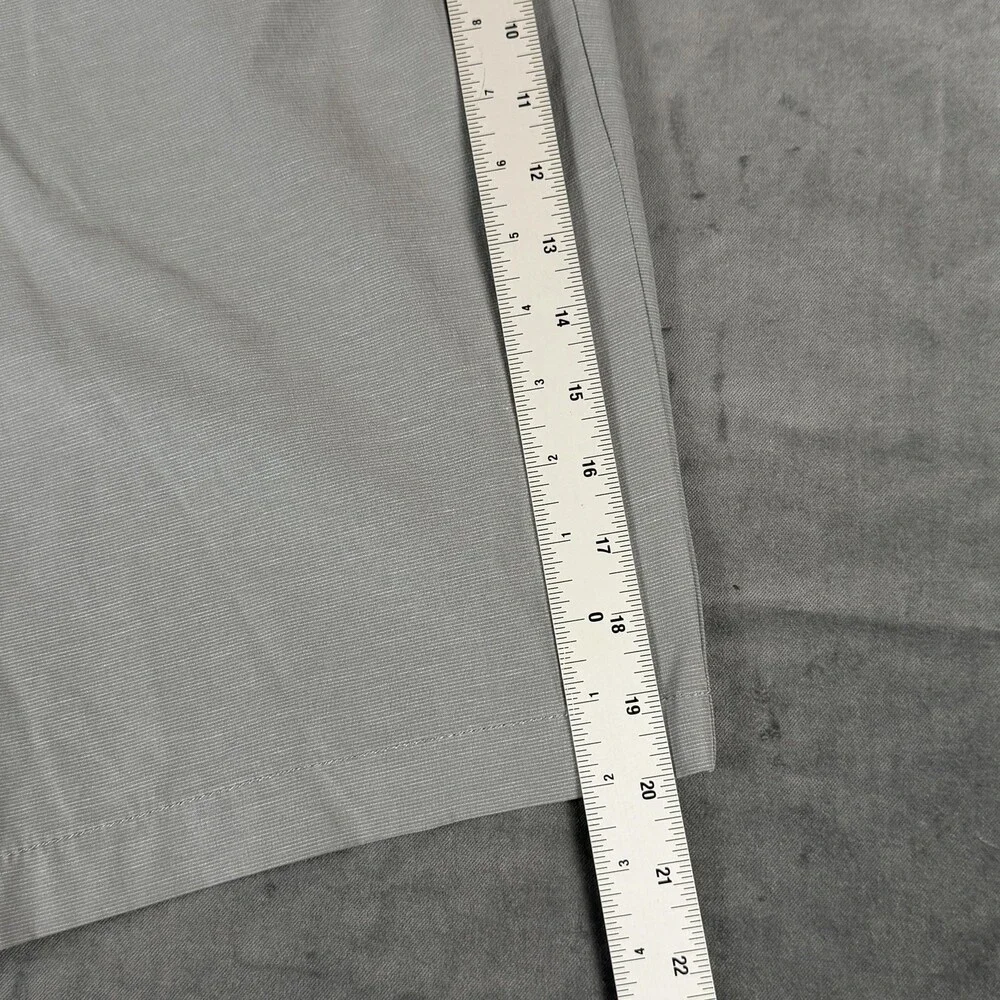 Banana Republic Shorts Mens 37x9.5 Gray Chino Elastic Waist Stretch Casual